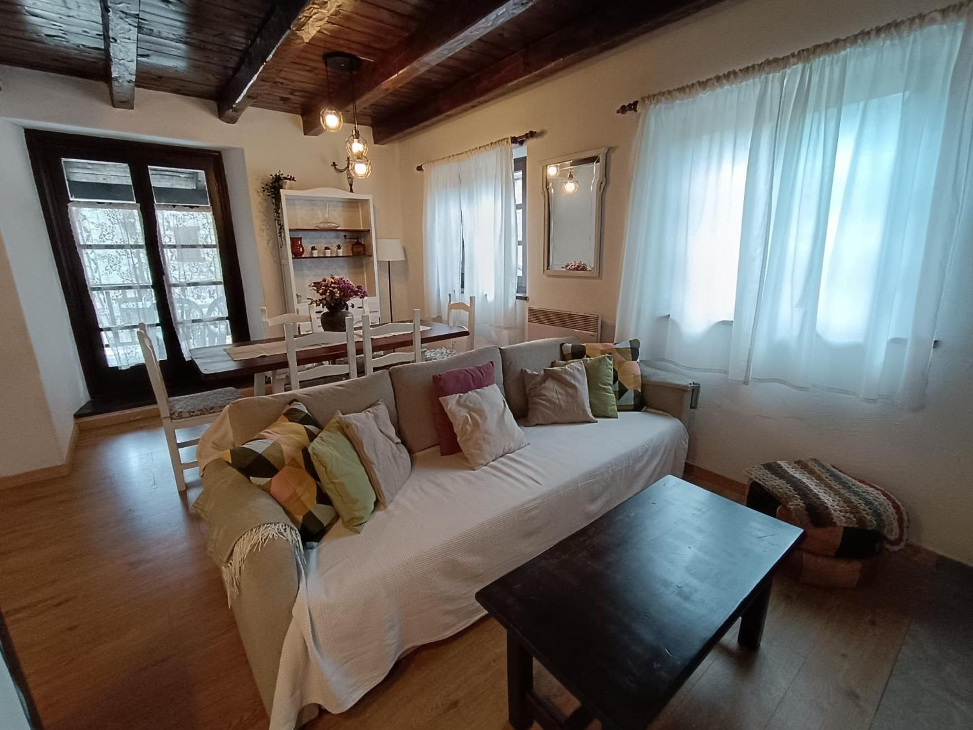 Inmocyma Residencial Linsoles-Valle De Benasque Ngoại thất bức ảnh